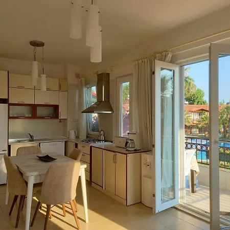 Sun Zuma Ja Daire Fethiye